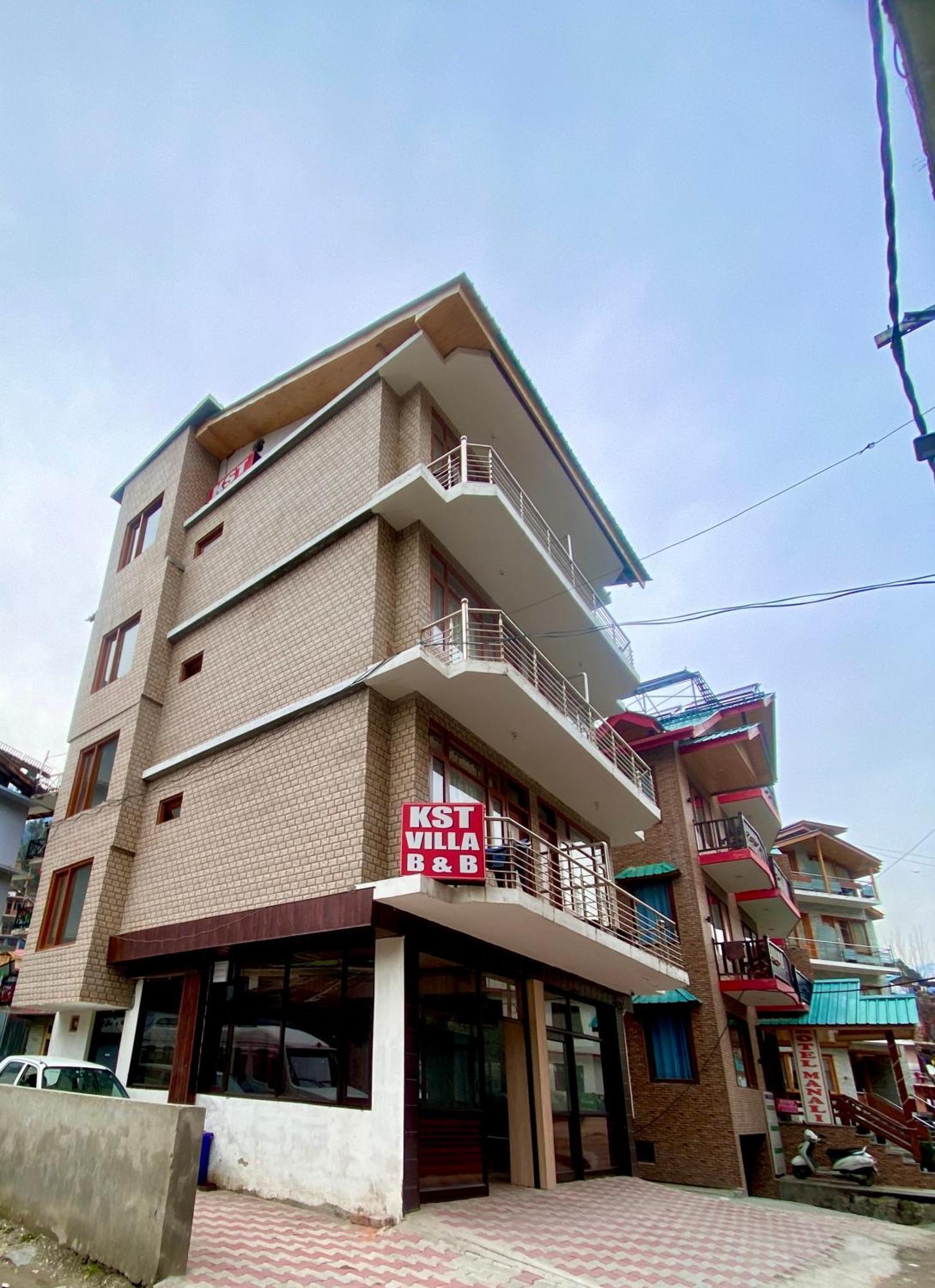 Kst Villa Near Mall Road Manali — Photos 1